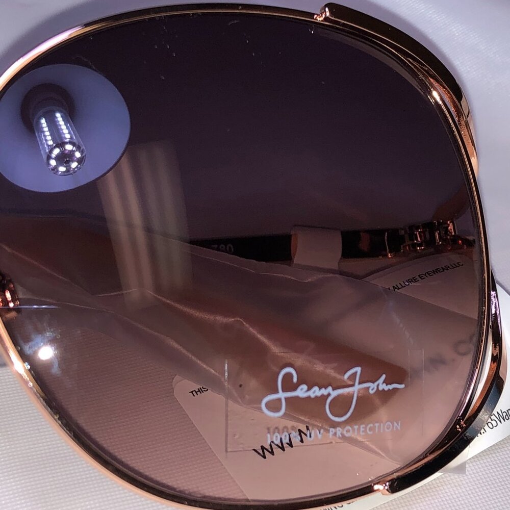 Sean John Rose Gold Oversized Sunglasses - Picture 5 of 6